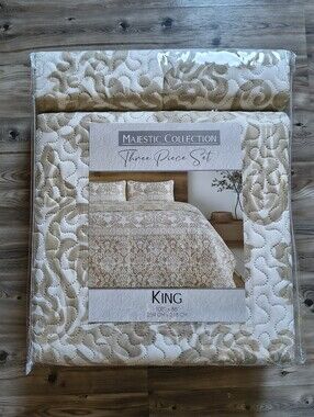Majestic Collection King Three-Piece Quilt Set - Cream And Tan
